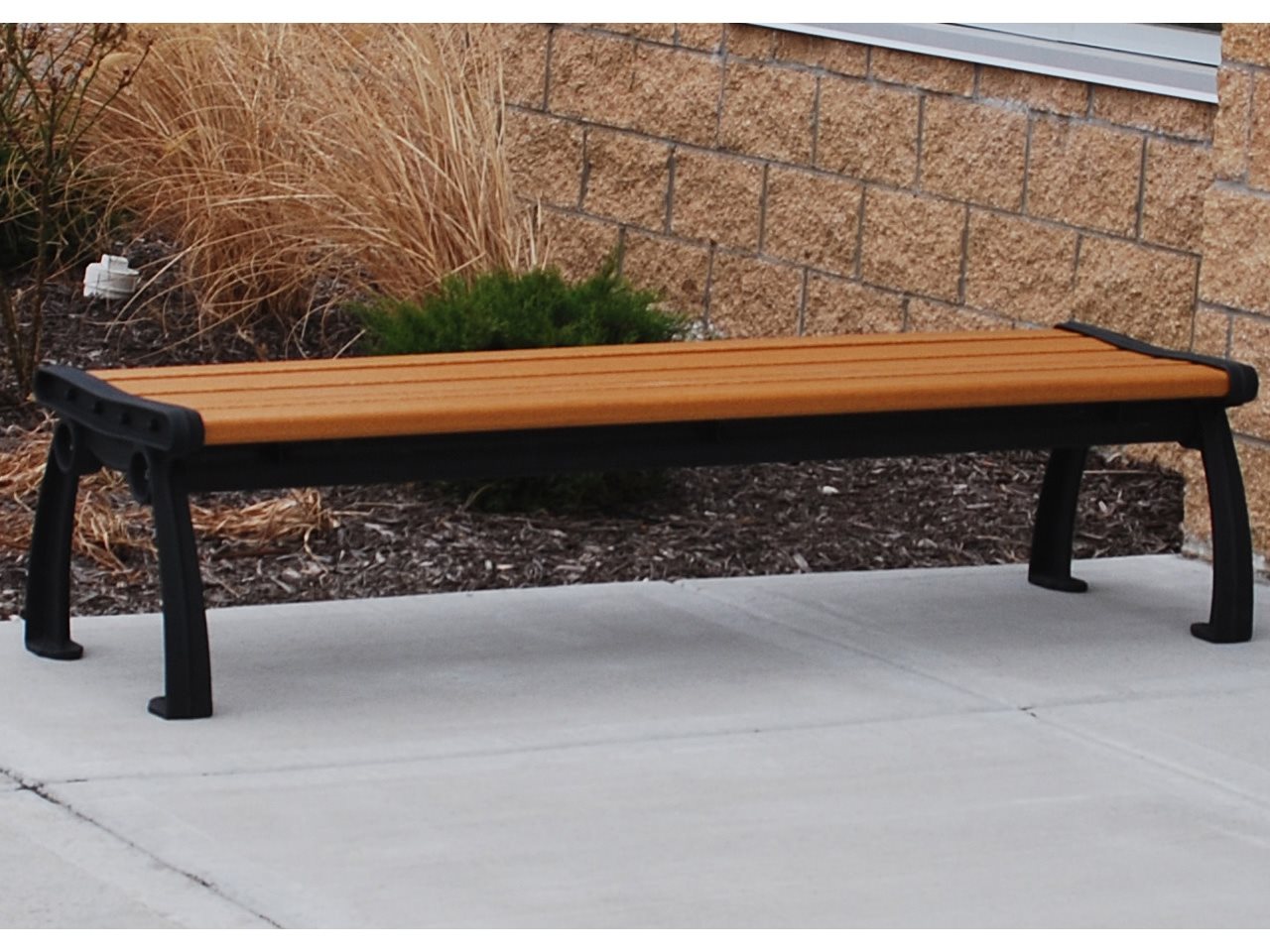 Frog Furnishings Cedar Recycled Plastic Heritage Backless Garden Bench 8' Option Environmental Photo