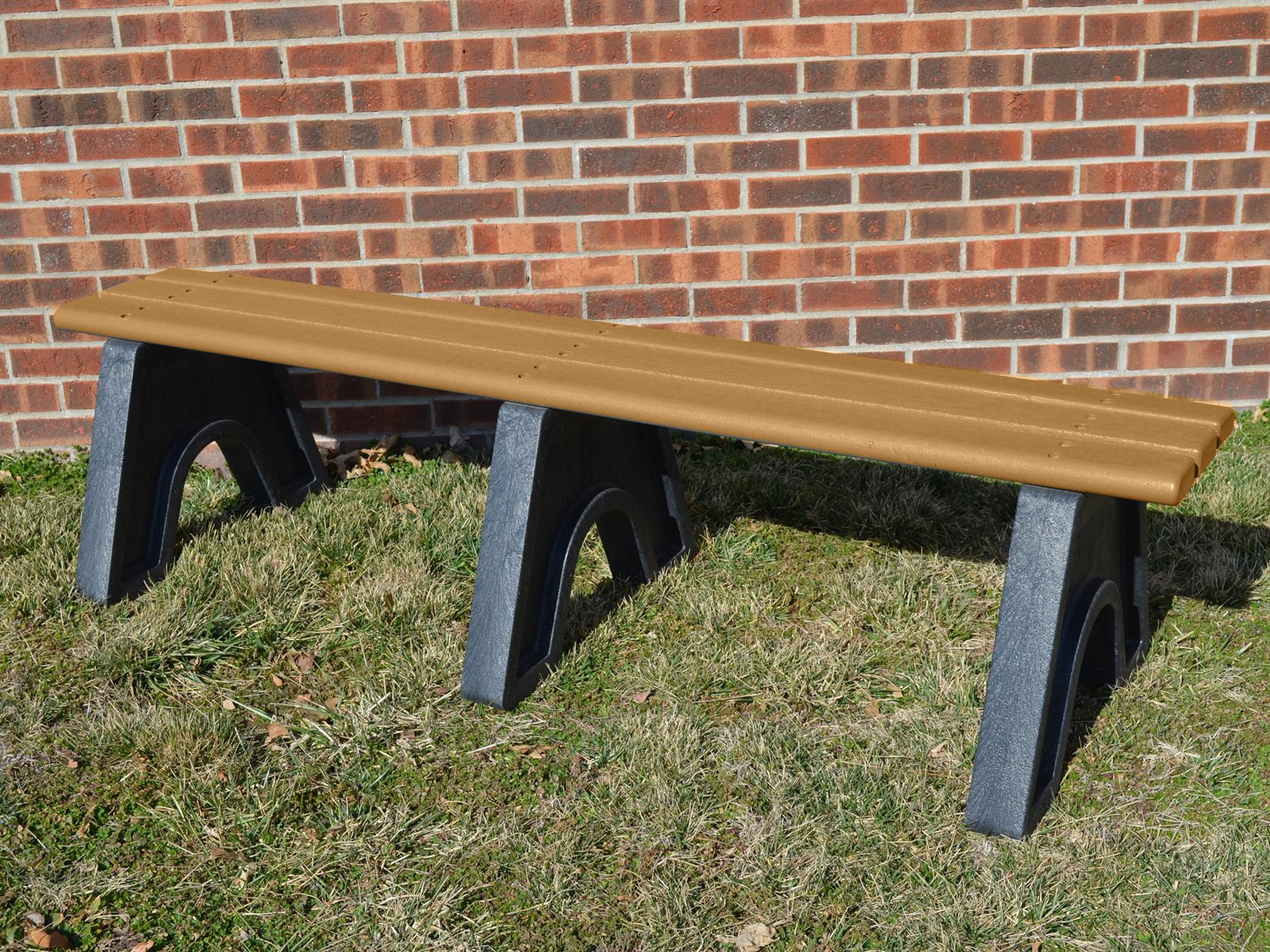 Frog Furnishings Cedar Sport Bench 6' Option Environmental Photo