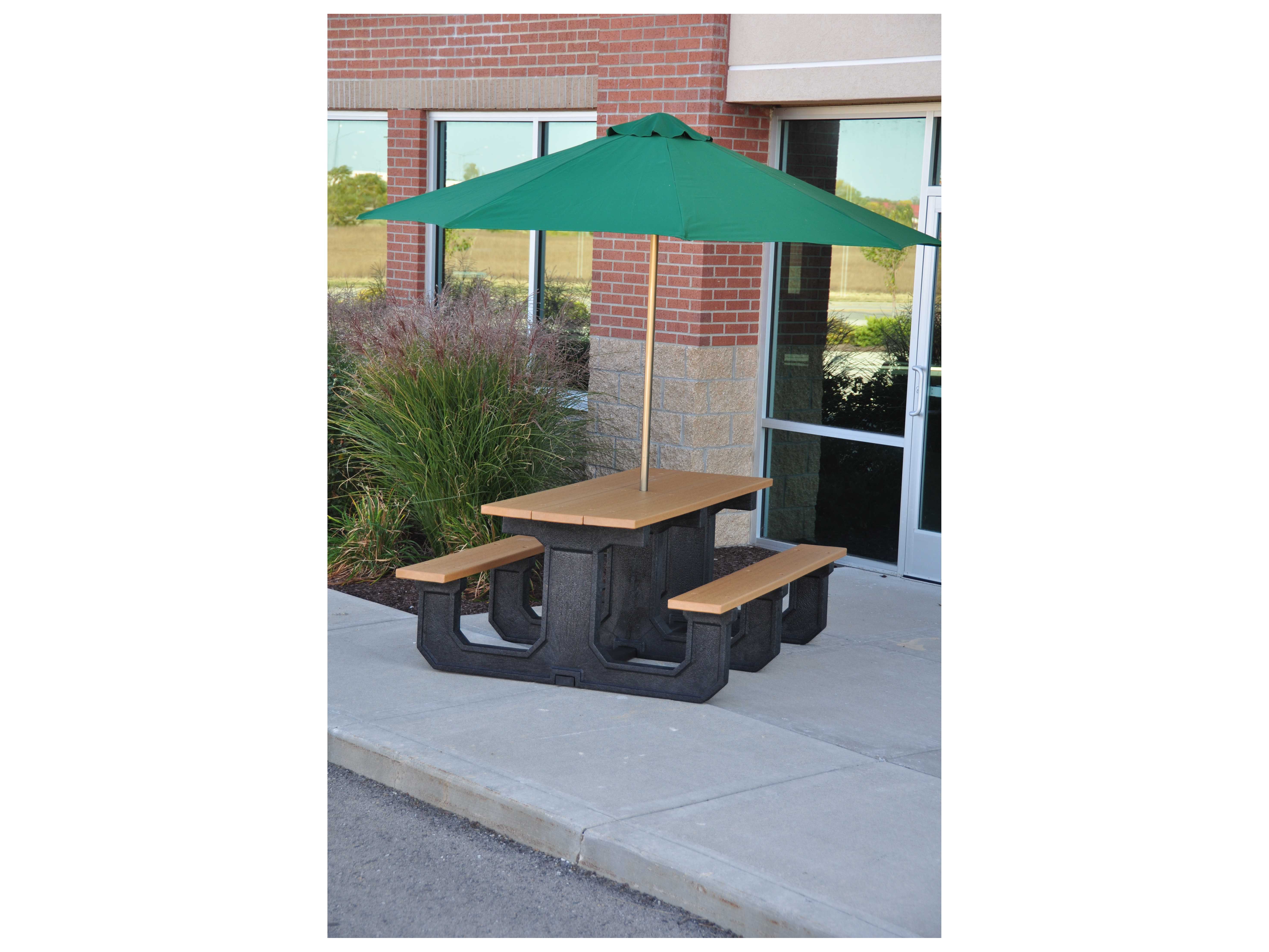 Frog Furnishings Park Place Recycled Plastic Picnic Table with Umbrella Attached In Front Of Restaurant
