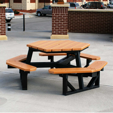 Frog Furnishings Cedar Hex Picnic Table In Store Lot